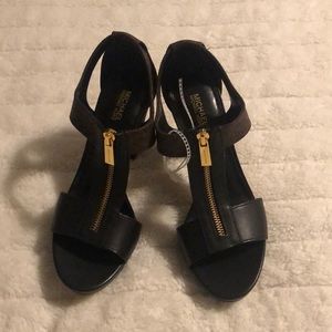 Michael Kors Sandal NEW